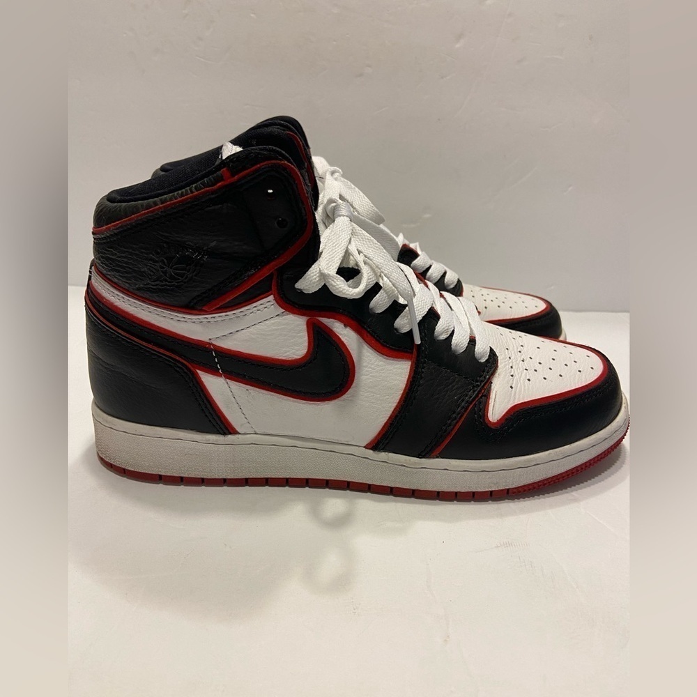 NIKE AIR JORDAN 1 RETRO HIGH OG BLOODLINE SZ 7Y 575441-062 AUTHENTIC